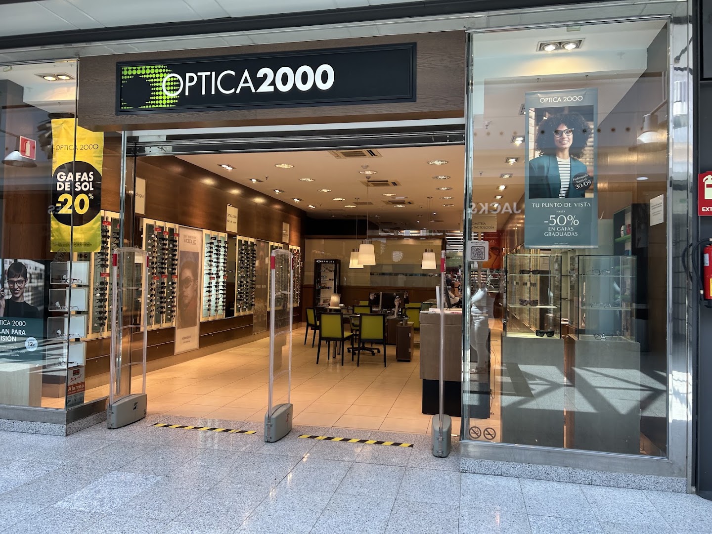 Optica2000 Centro Comercial Mediterráneo Almería - Óptica en Almería