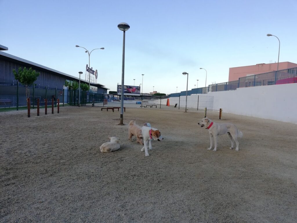 PARQUE CANINO - Zoo en Almería