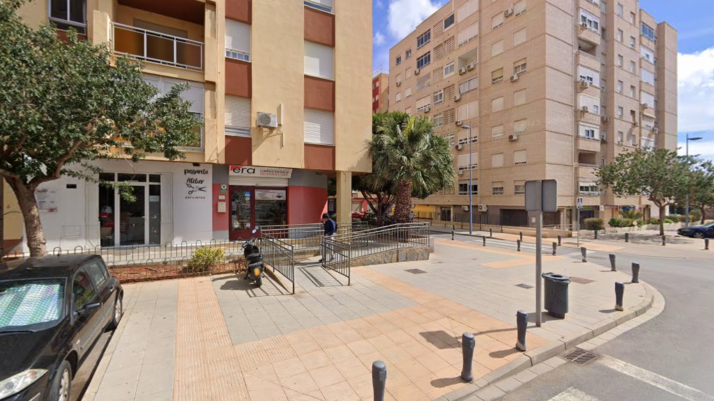 PASSARELA ATELIER ESTILISTAS - Peluquería en Almería