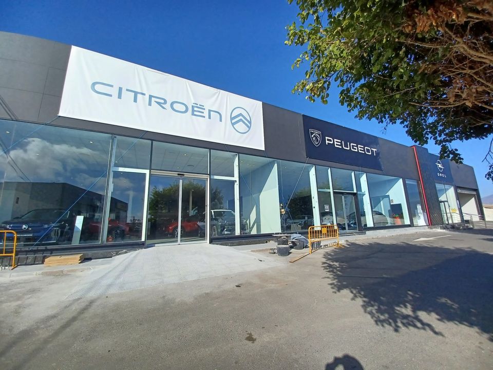 PEUGEOT STELLANTIS &YOU - Huércal de Almería - Concesionario Peugeot en Almería