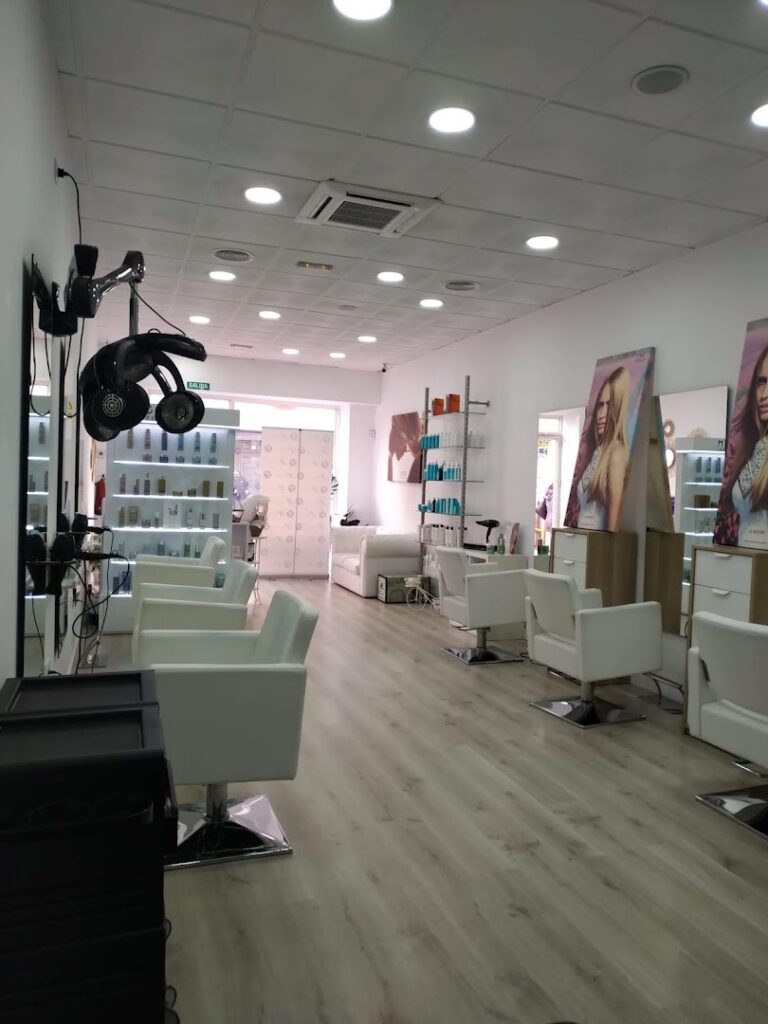 PRIMROSE ESTILISTAS - Peluquería en Almería