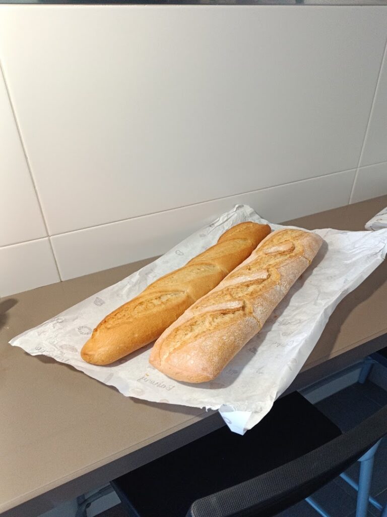 Panadería Harispan S.L. - Panadería en Almería