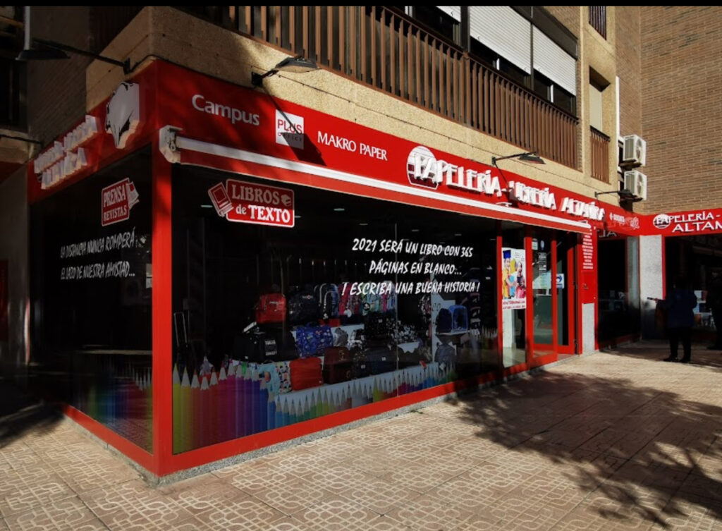 Papeleria Altamira - Librería en Almería