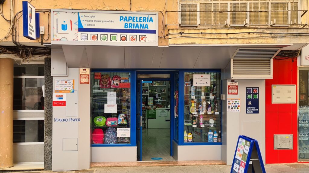 Papelería Briana - Papelería en Almería