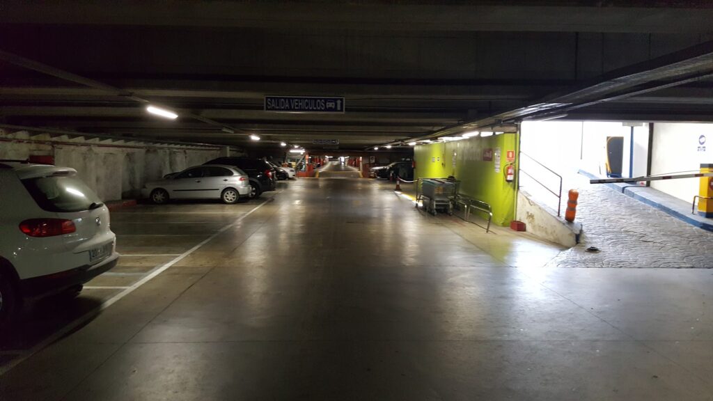 Parking Rambla Obispo Orbera Mercado | iPark - Aparcamiento en Almería