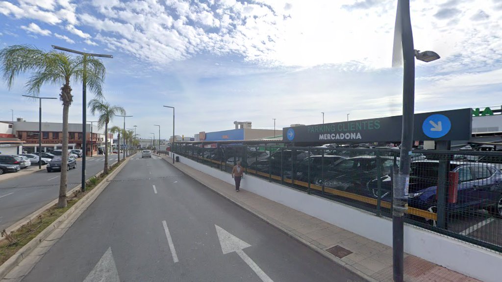 Parque Comercial La Cepa - Centro comercial en Huércal de Almería
