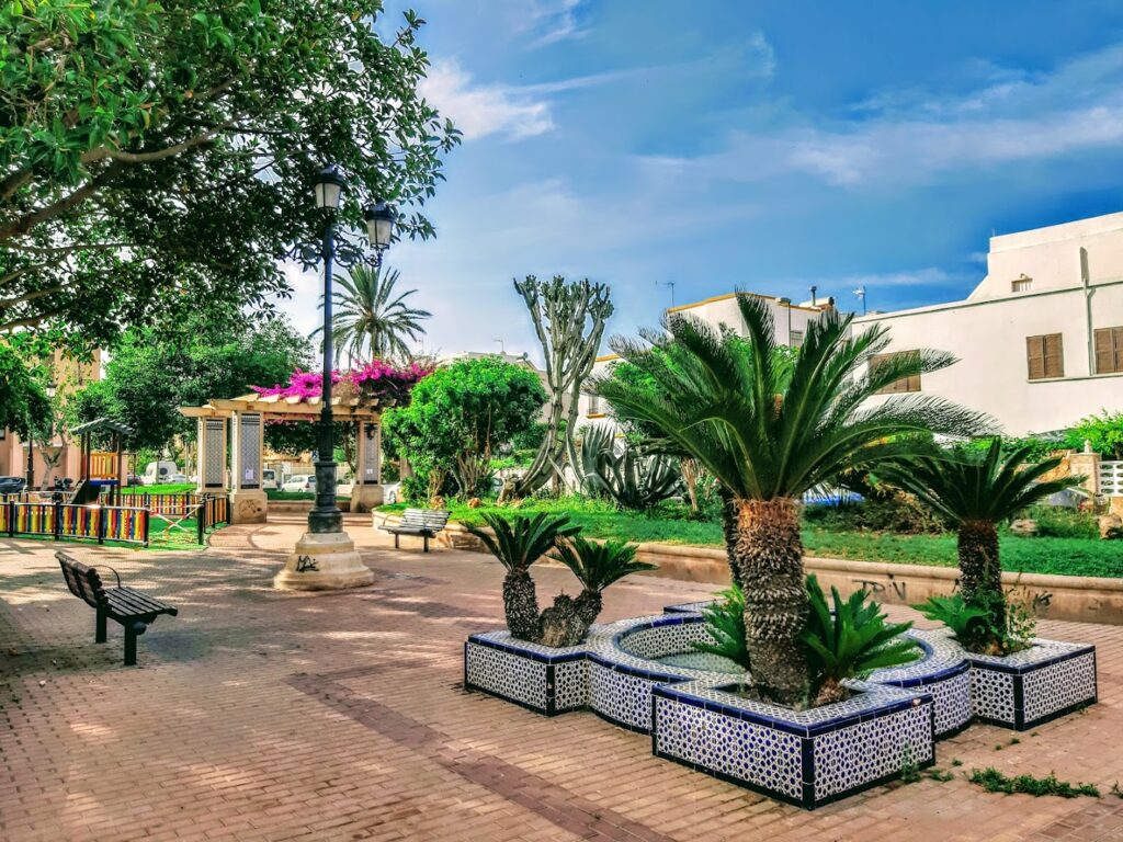 Parque de la Plaza de España - Parque en Almería