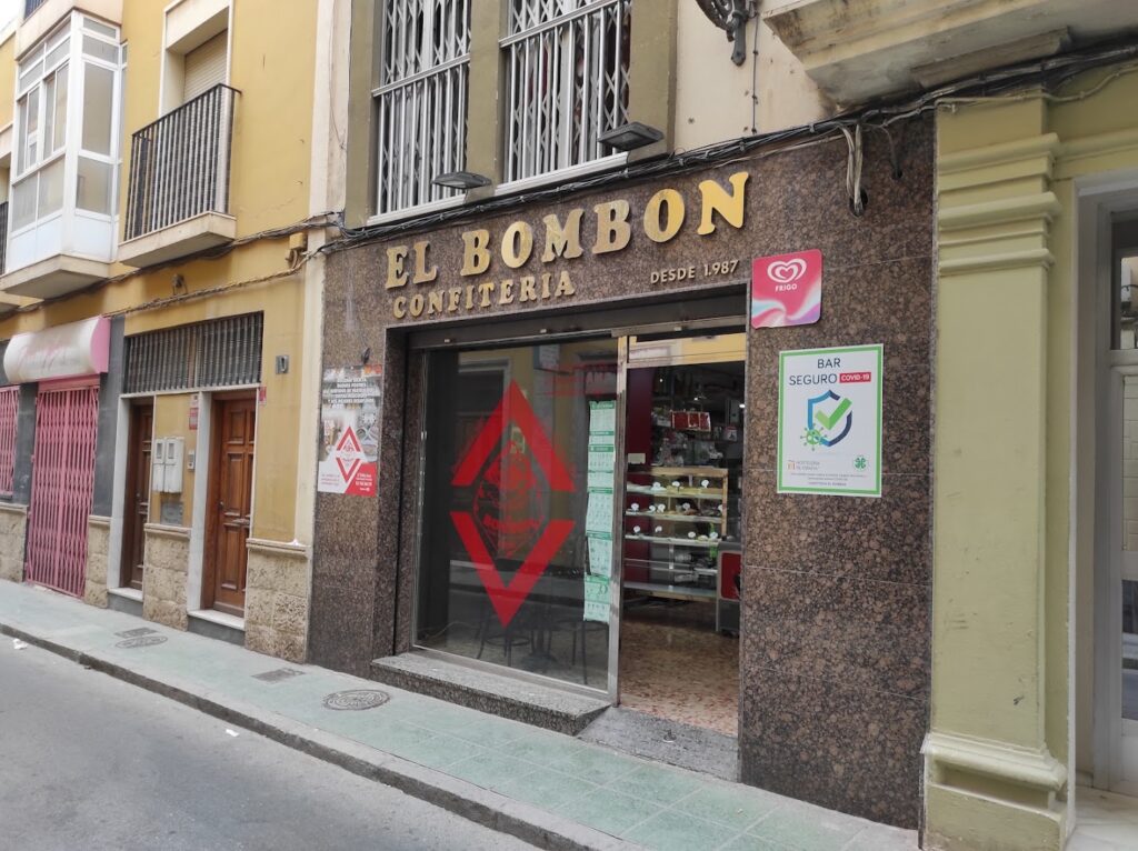 Pastelería El Bombón - Pastelería en Almería