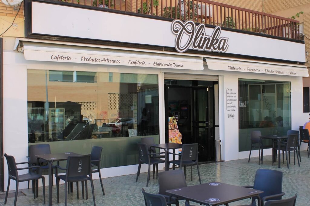 Pastelería Olinka - Pastelería en Almería