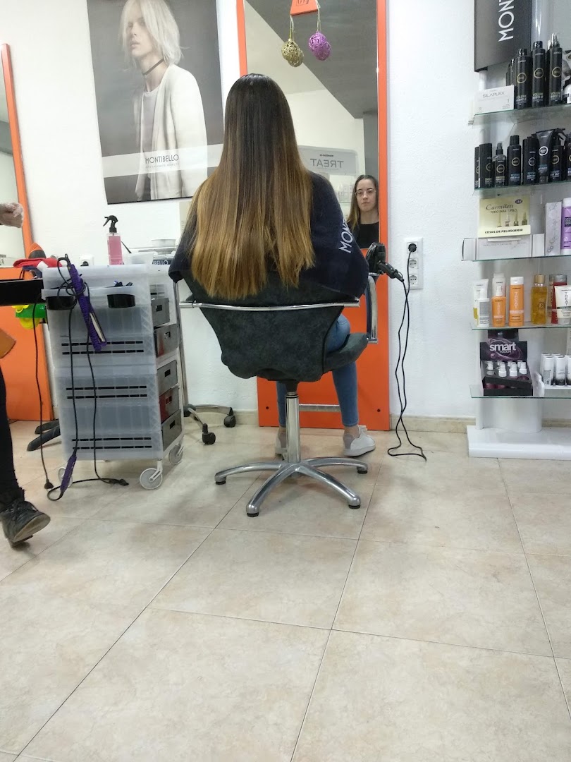Peluquería Destellos - Peluquería en Almería