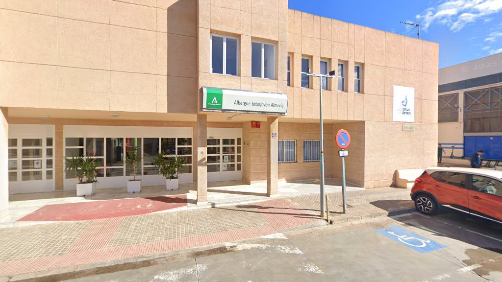 Pernocta Almeria - Aparcamiento cubierto en Almería