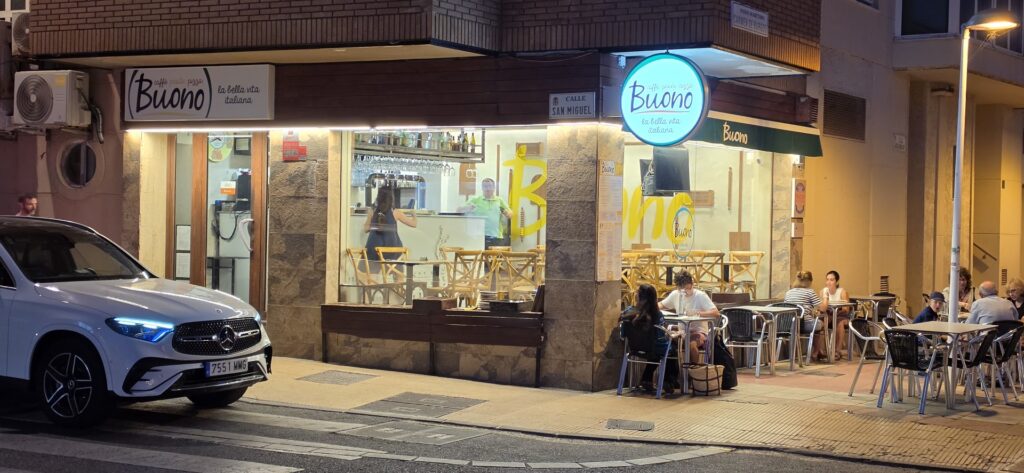 Pizzería Buono - Pizzería en Almería