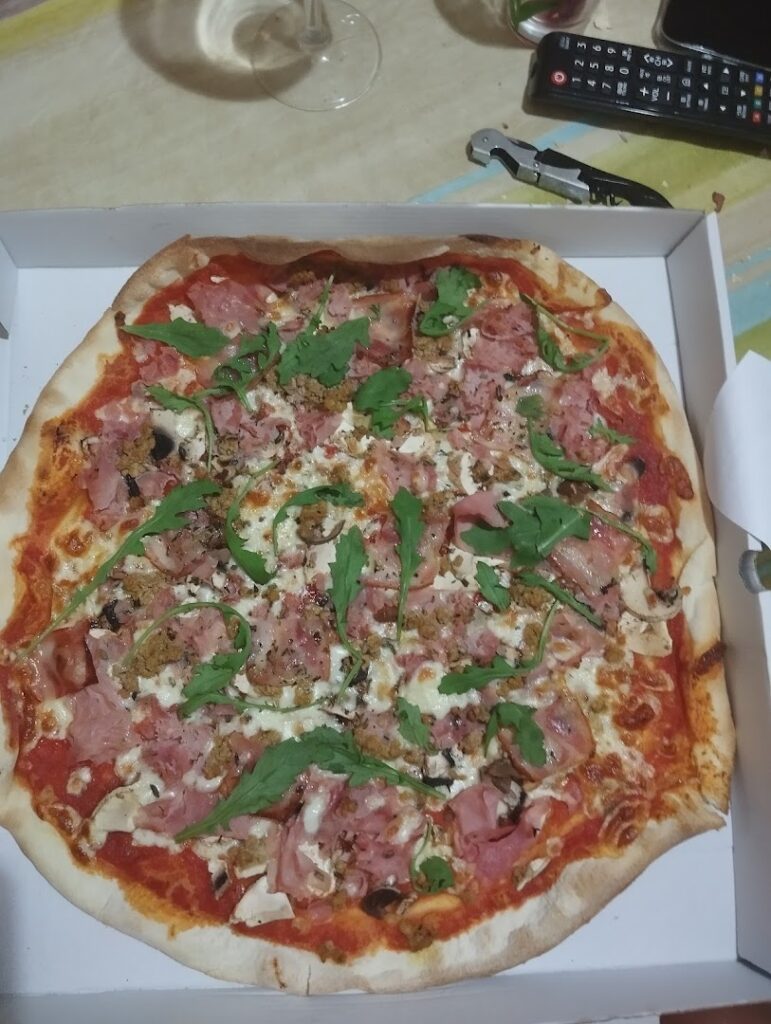 Pizzería Diábola - Pizzería a domicilio en Almería
