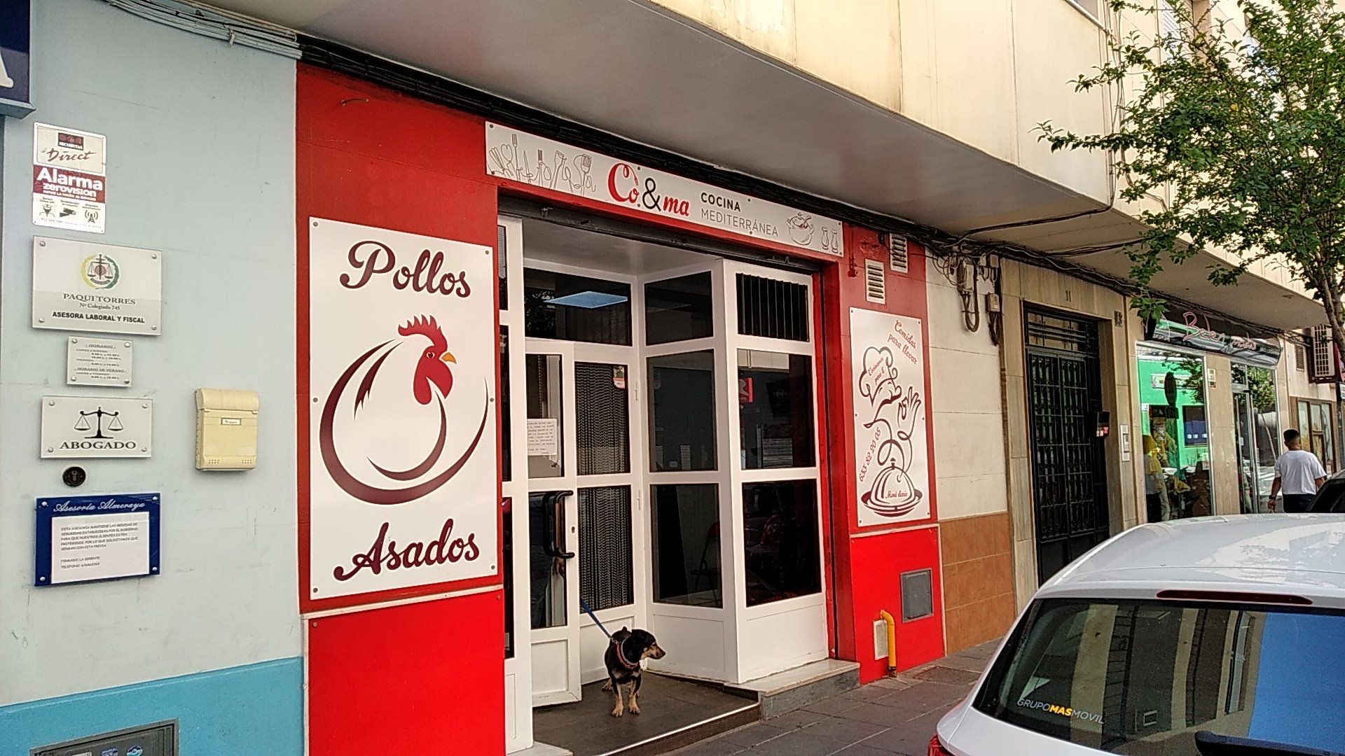 Pollos asados Co&ma - Bar en Almería