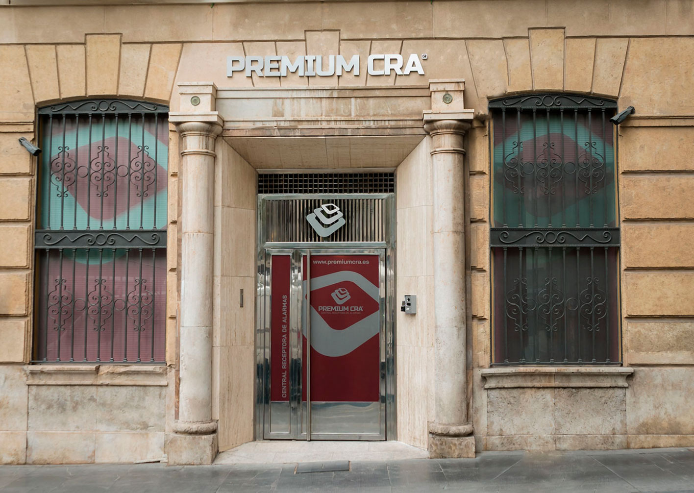 Premium CRA - Servicio de seguridad en Almería