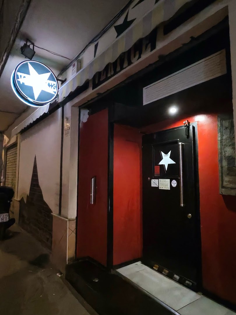 Pub Vértice - Almería - Pub en Almería
