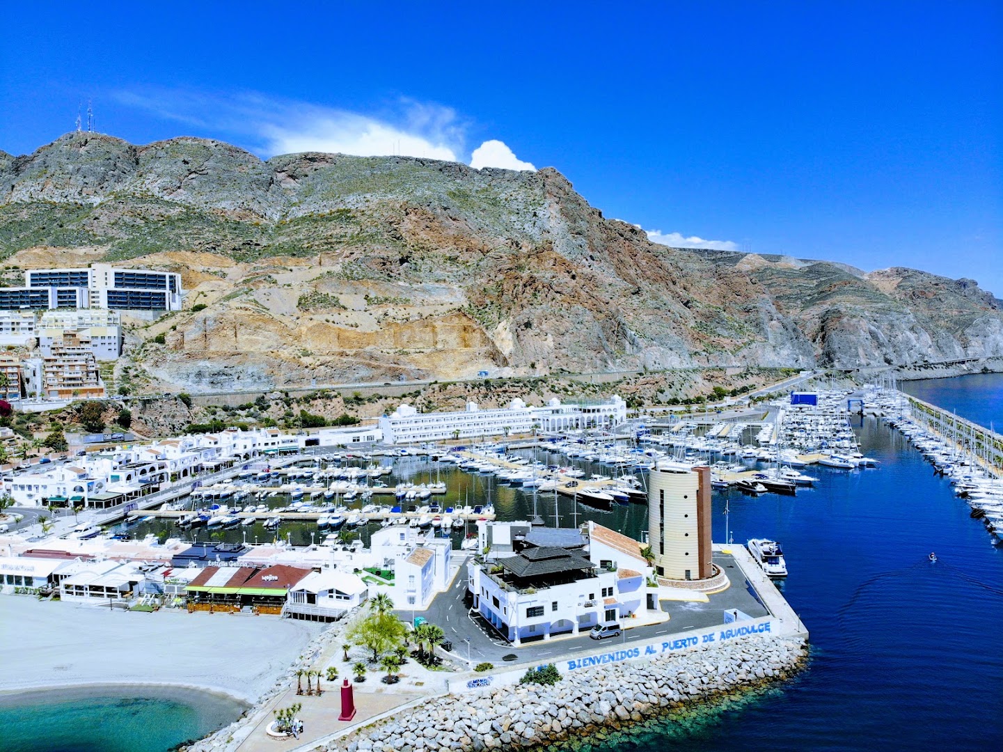 Puerto Deportivo Aguadulce - Puerto deportivo en Aguadulce