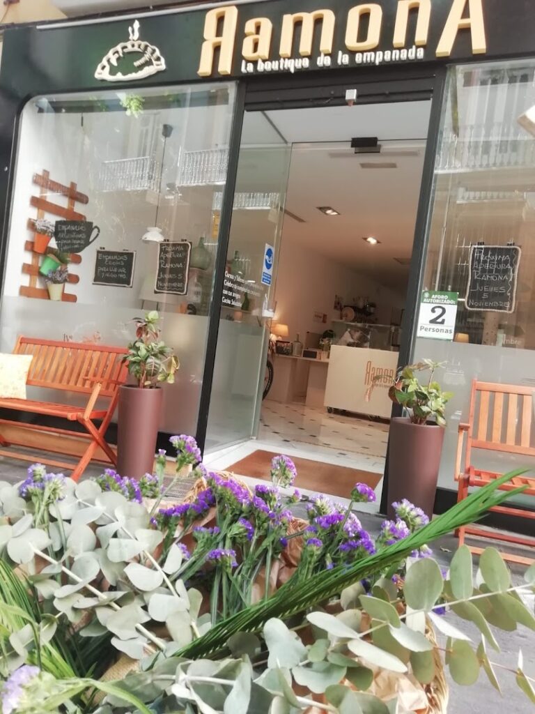 RAMONA LA BOUTIQUE DE LA EMPANADA - Establecimiento de comida preparada en Almería