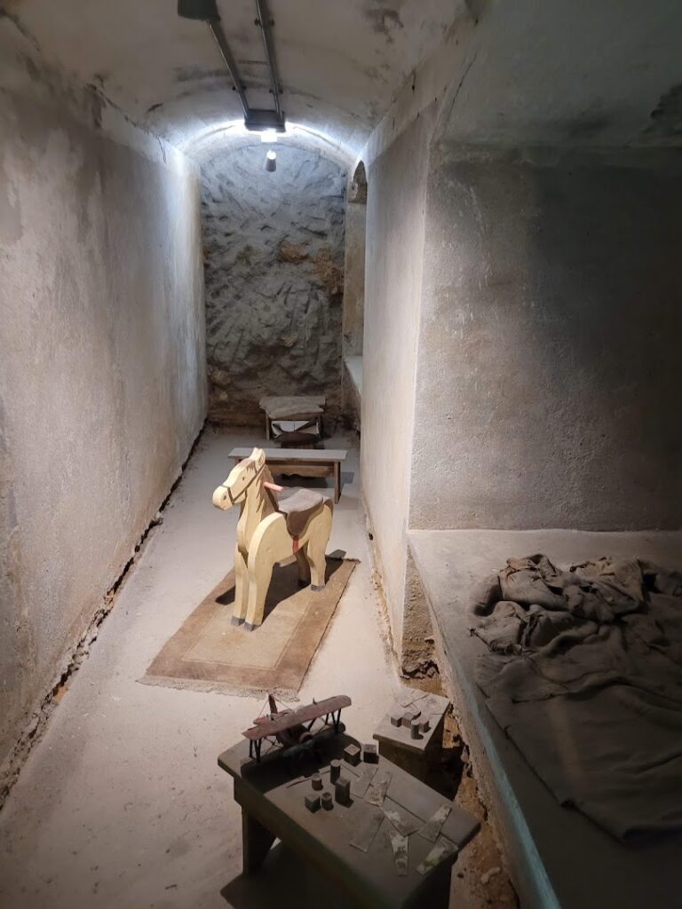 Refugios de la Guerra Civil Española de Almería - Museo de historia local en Almería