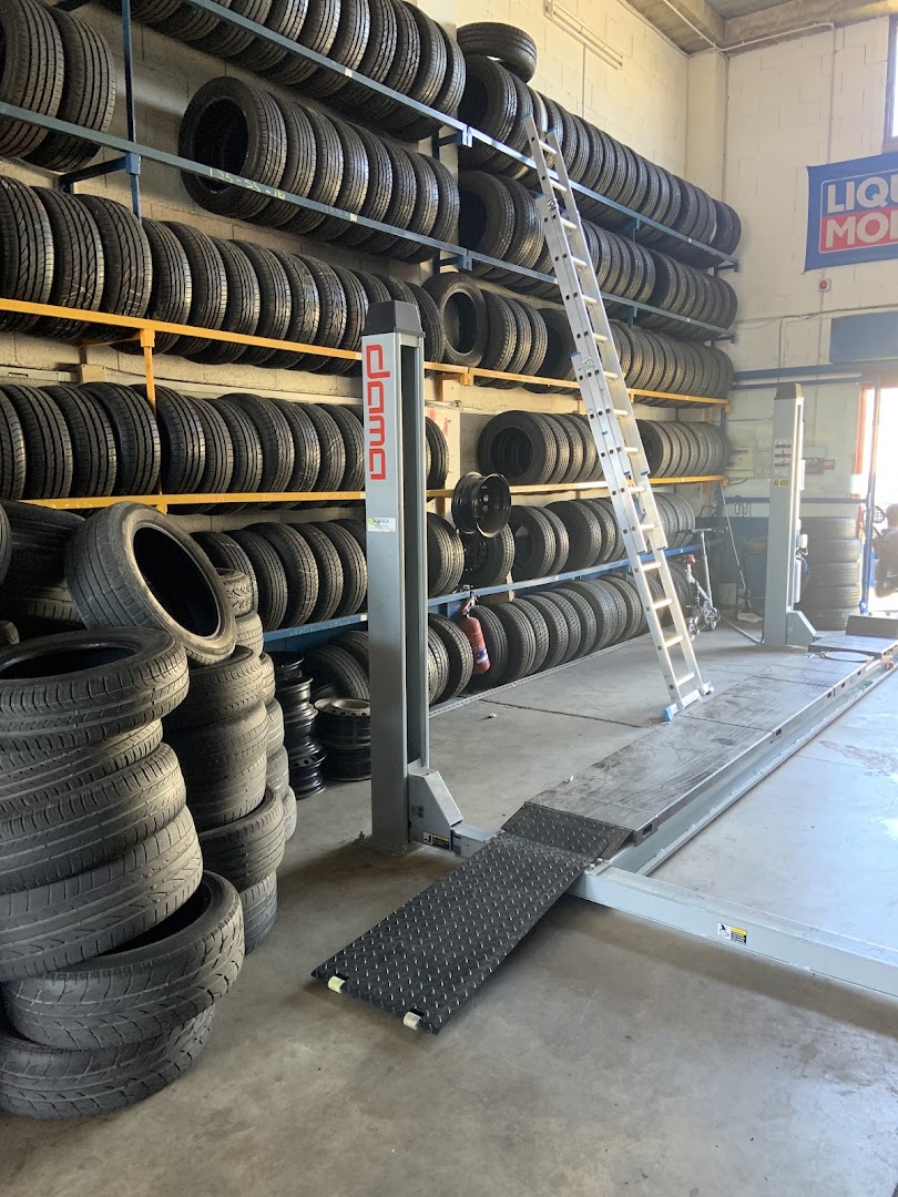 Ruedas Express - Taller mecánico en Almería