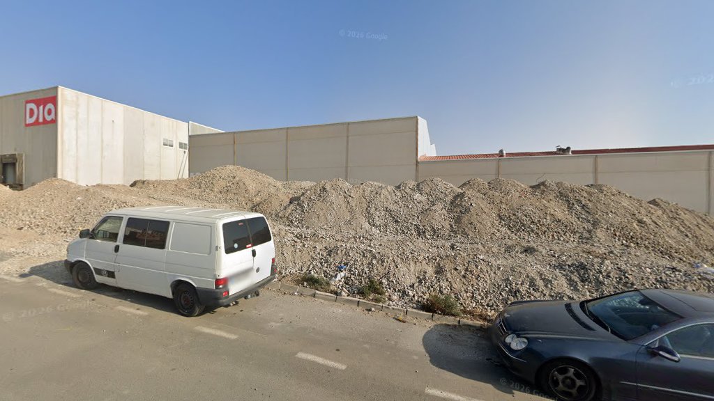 SUMINISTROS PORTICHUELO - Almacén en Viator