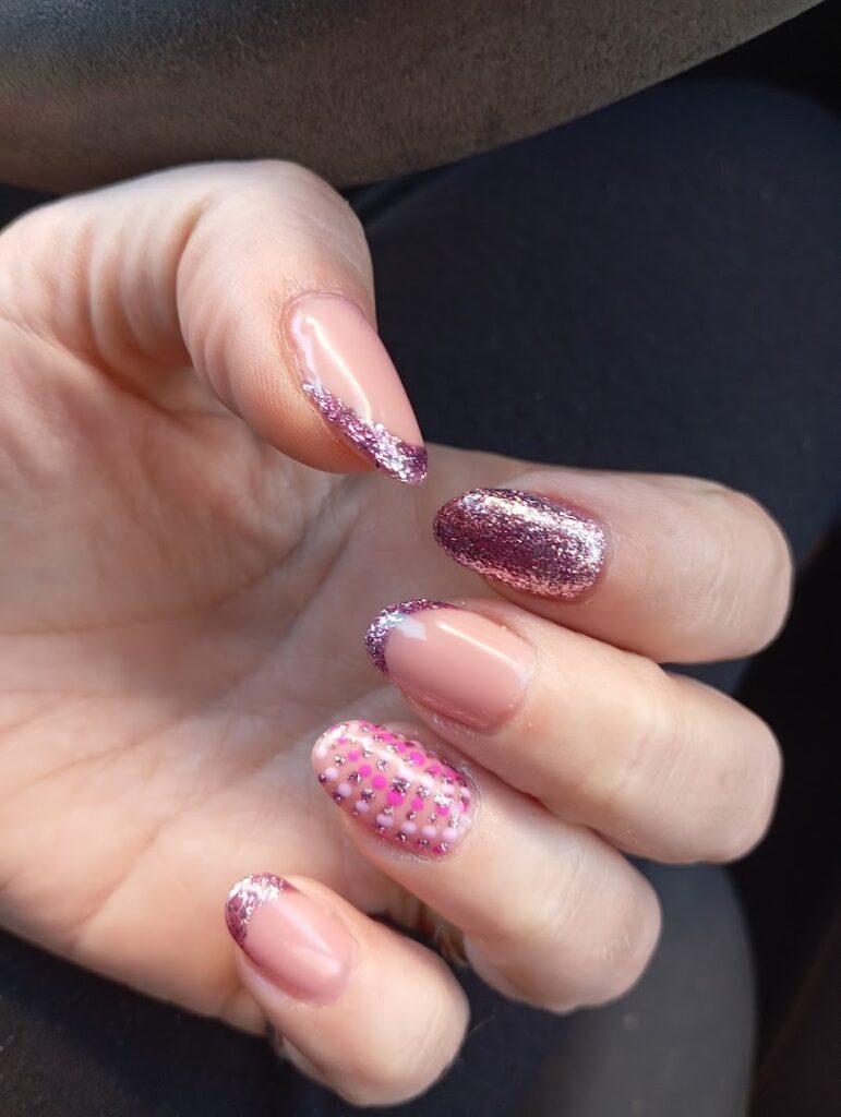 Salón Tamara Nails - Salón de manicura y pedicura en Huércal de Almería