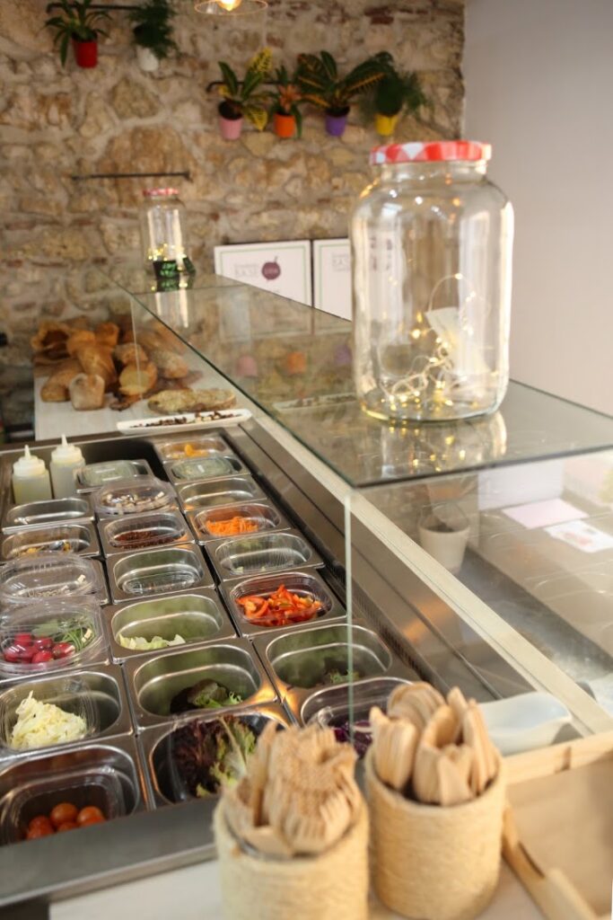 Sanare Cocina + Nutrición - Establecimiento de comida preparada en Almería