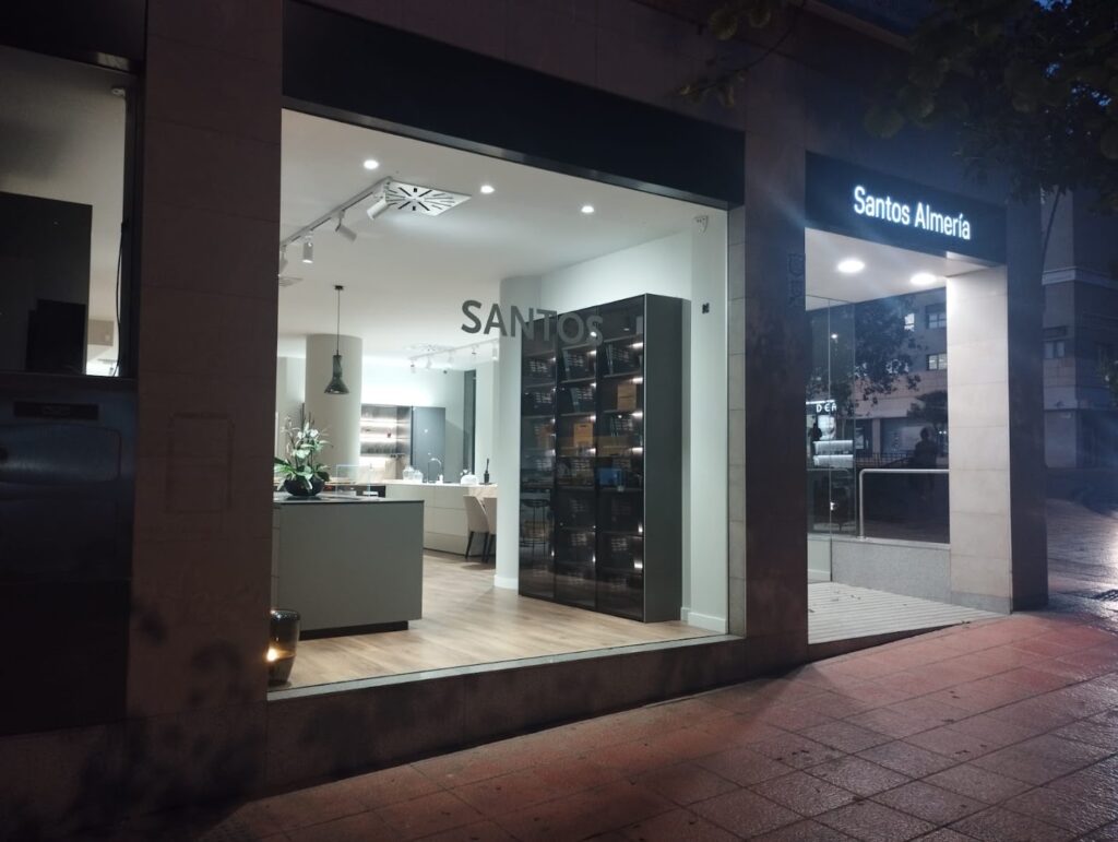Santos Almería - Cocinas Exclusivas - Tienda de muebles de cocina en Almería