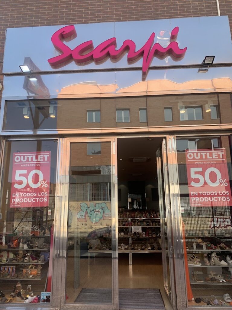 Scarpi Europa - Zapatería en Almería