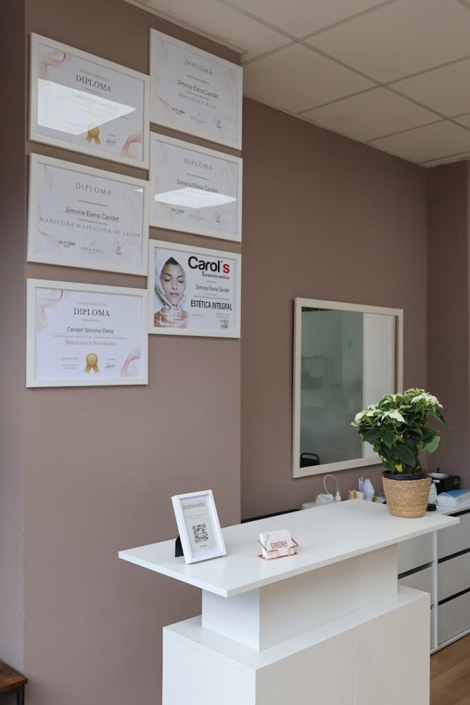 Simona Centro Estético - Esteticista en Almería