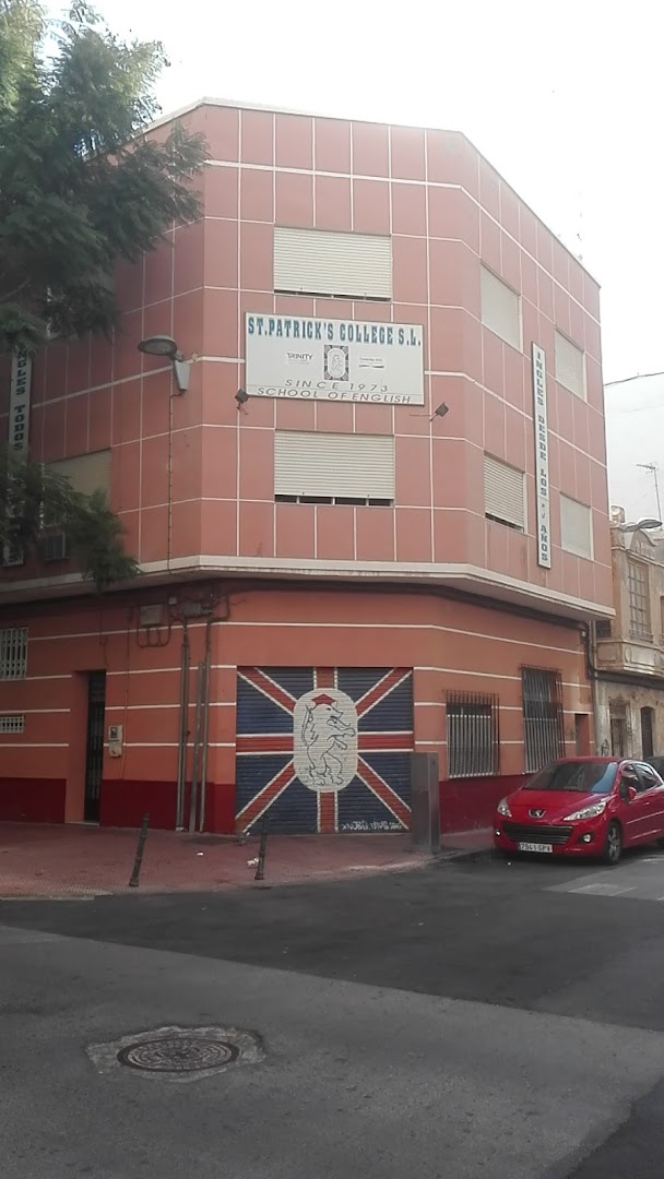 St. Patrick's College Academia de Inglés - Academia de inglés en Almería