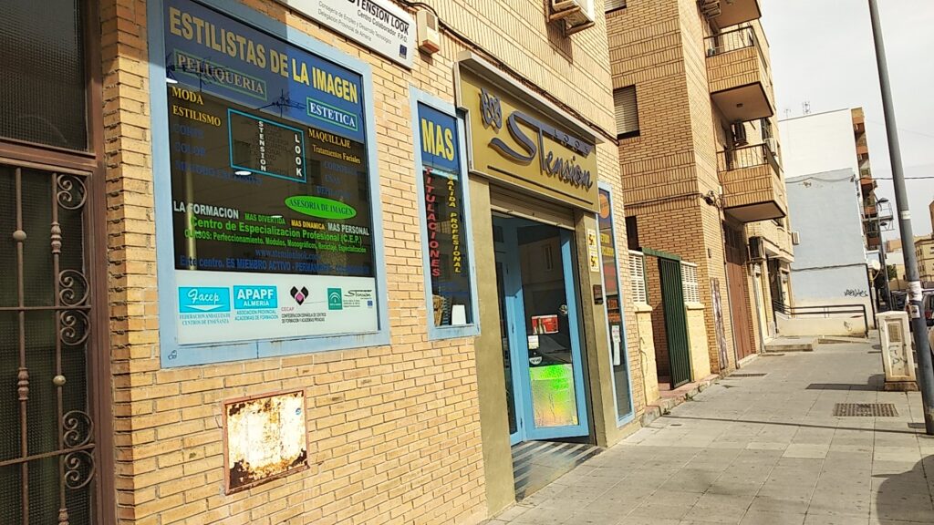 StensionLook Almería - Centro de formación en Almería