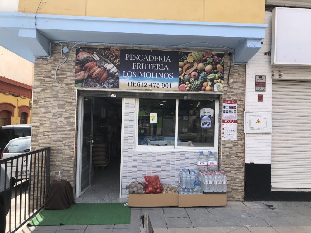Súper mercado Pescadería frutería LOS MOLINOS - Supermercado en Almería