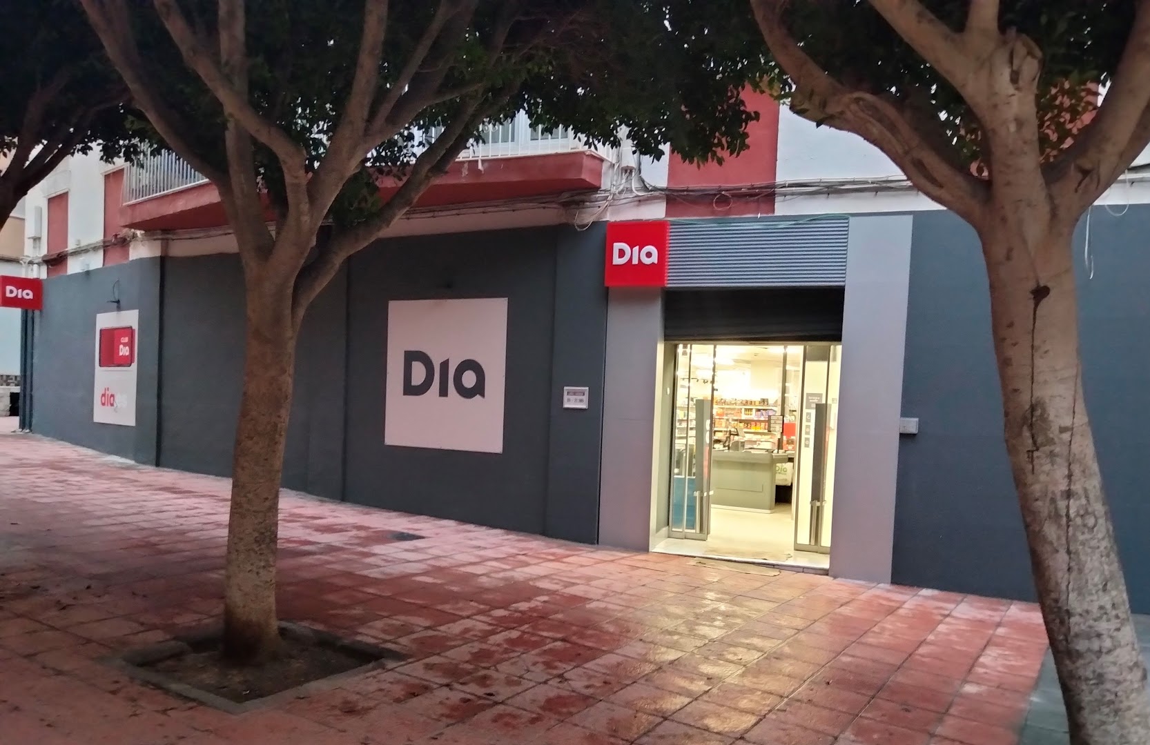 Supermercados Dia - Supermercado en Almería