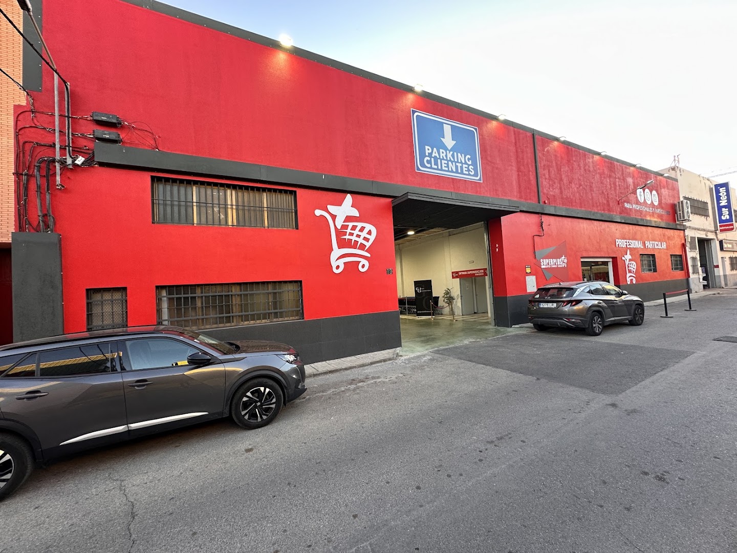 Superplus Hiper Ahorro Familiar - Supermercado en Almería