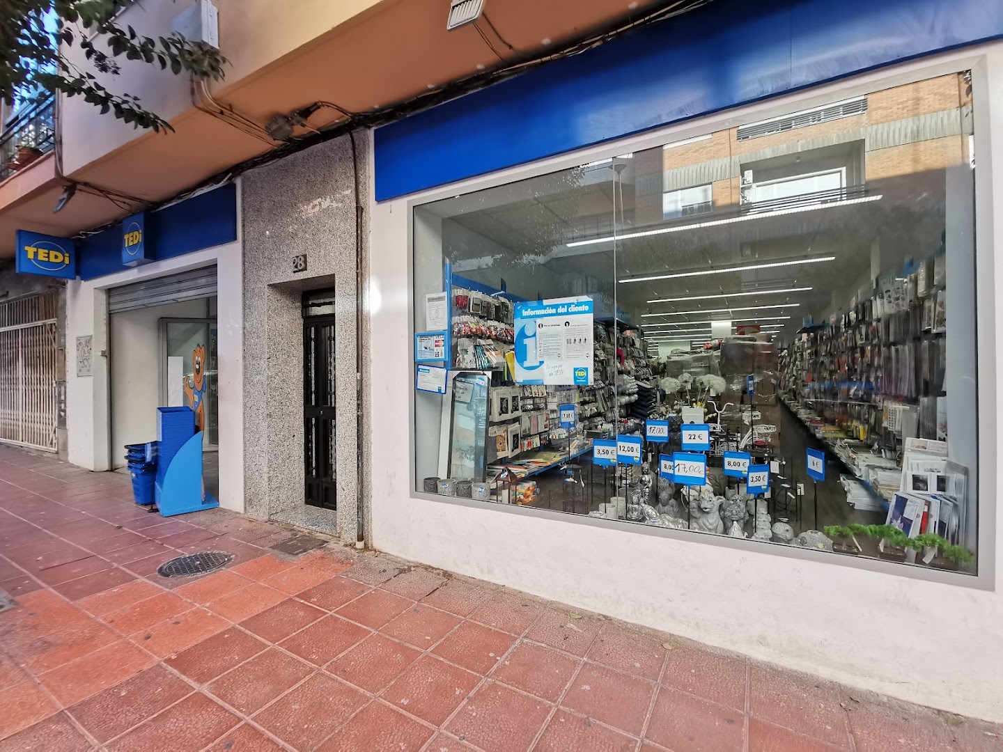 TEDi Comercio S.L.U. - Tienda de artículos para el hogar en Almería