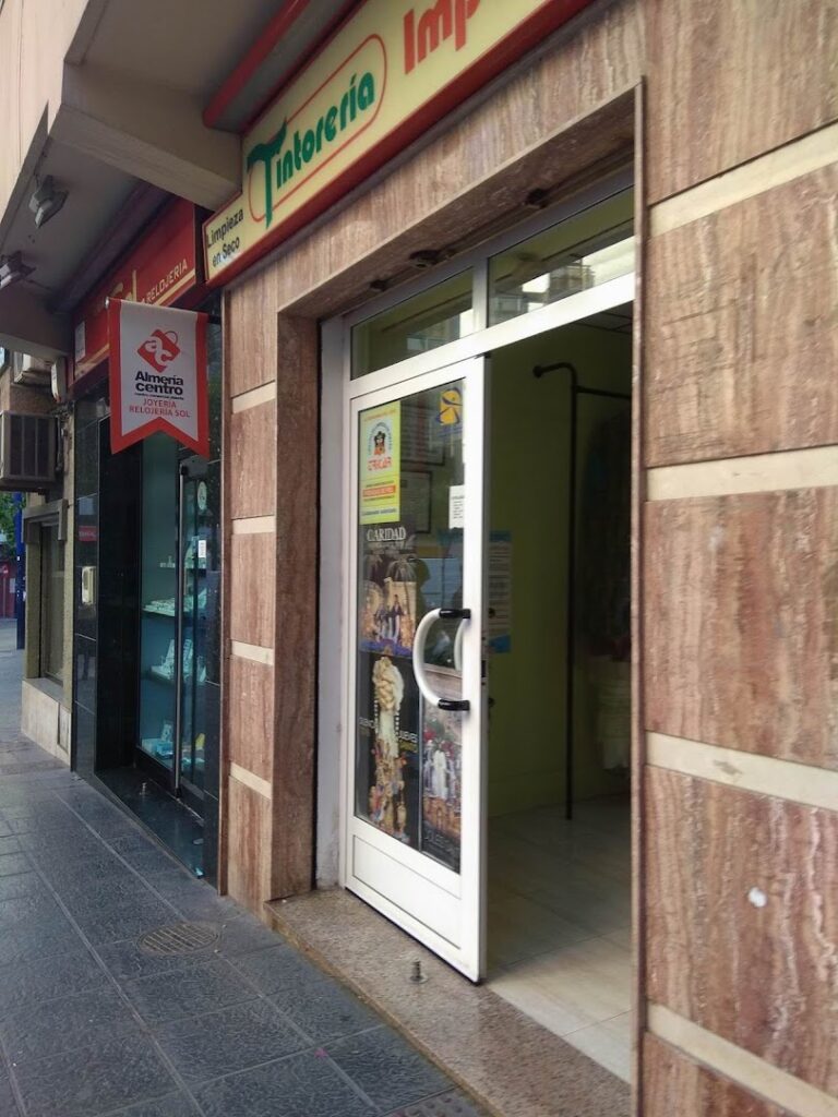 TINTORERÍA IMPERIAL - Tintorería en Almería