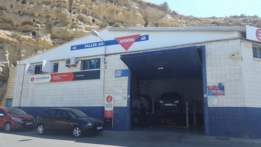 Taller Mecánico AUTODAYENA - Taller de reparación de automóviles en Huércal de Almería