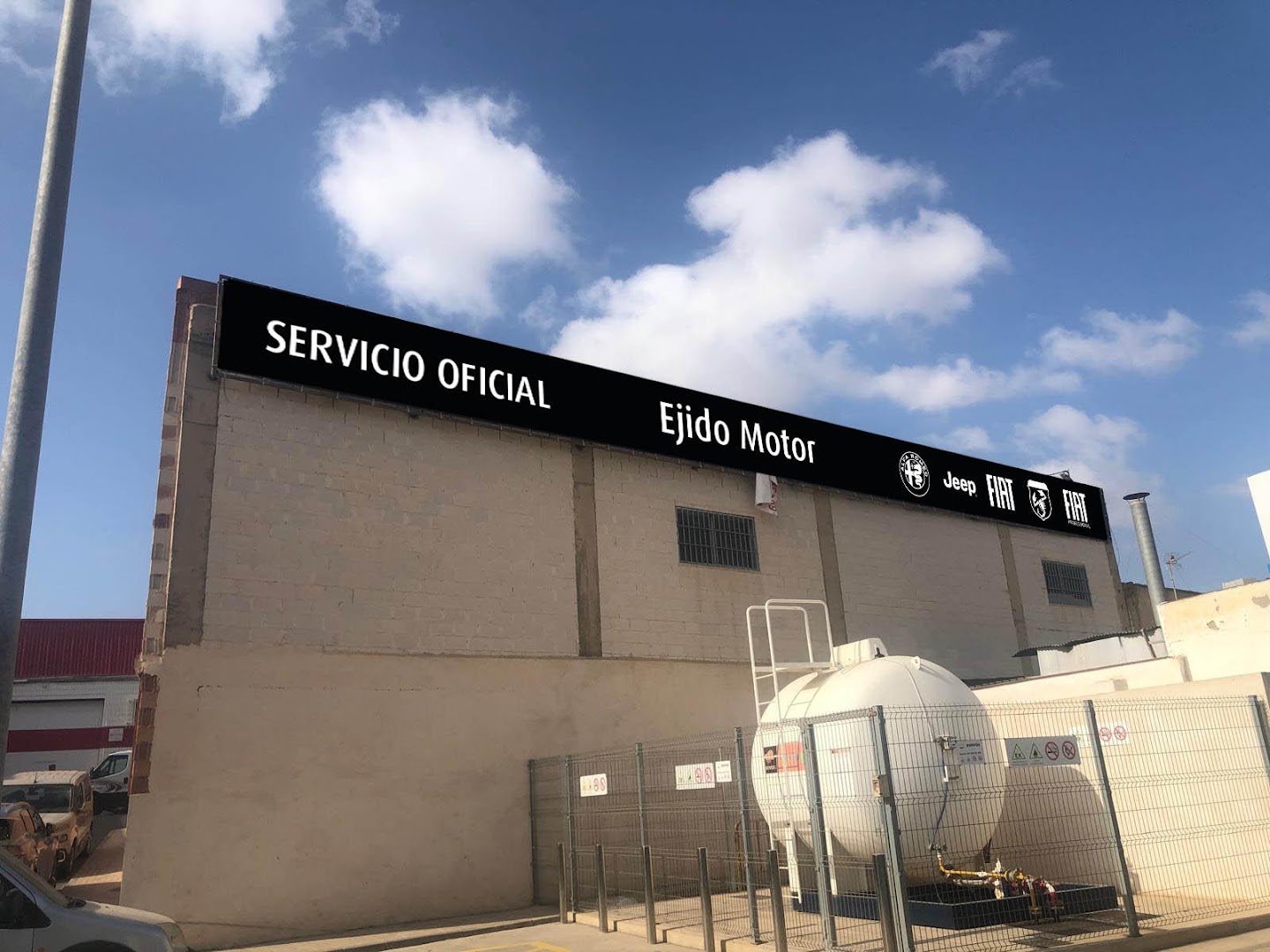 Taller Oficial Alfa Romeo Ejido Motor - Taller mecánico en Huércal de Almería