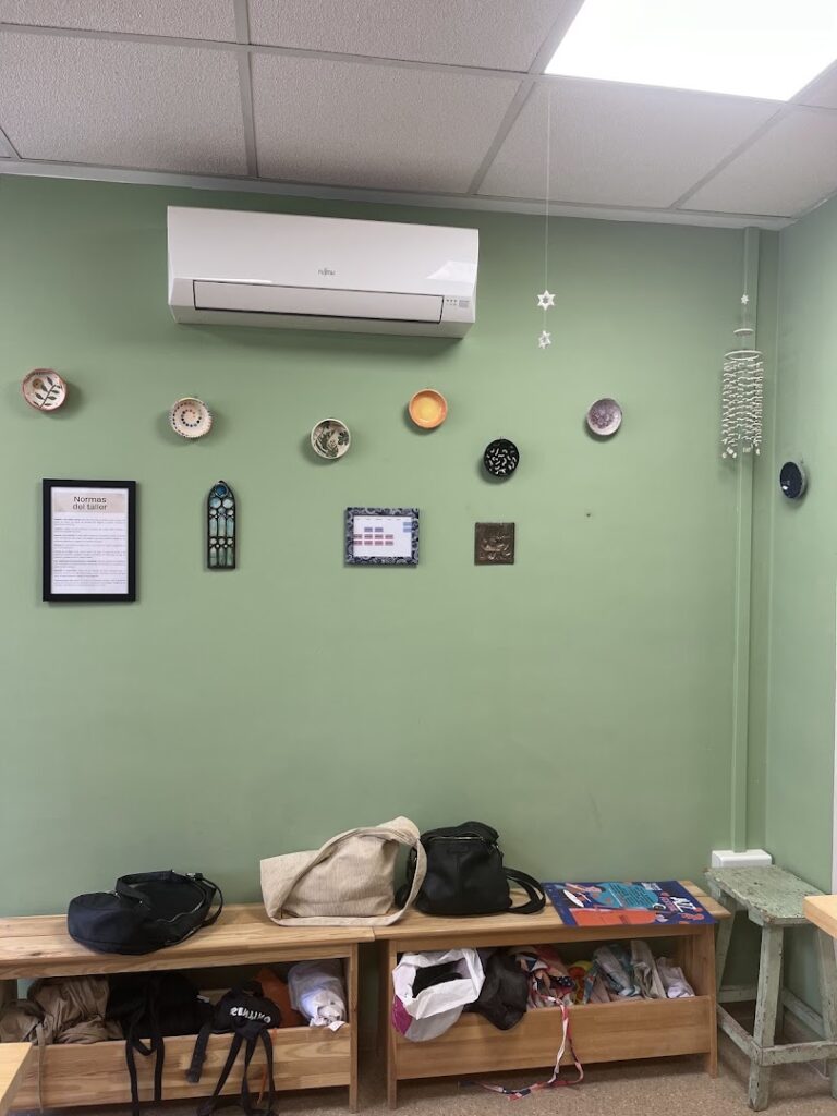 Taller de cerámica - Taula Taller - Artesanía en Almería