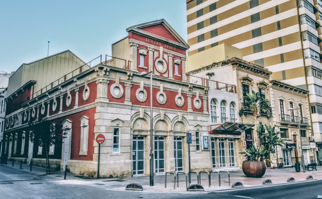 Teatro Apolo - Teatro en Almería
