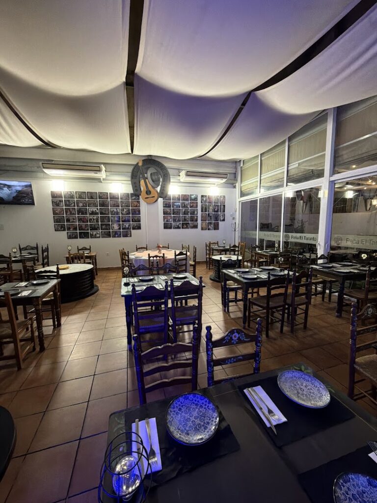 Terraza El Taranto - Bar en Almería