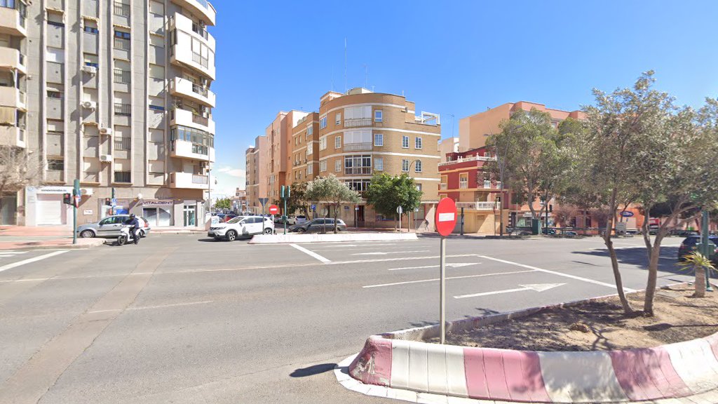 Tom Mobel - Tienda de muebles en Almería