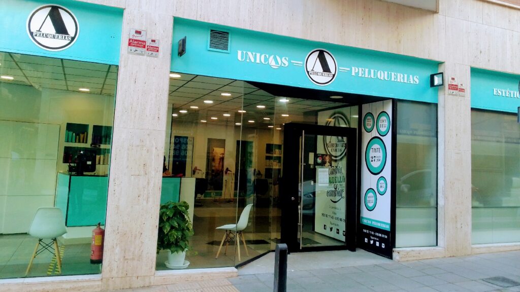 Unicas Peluquerías - Peluquería en Almería