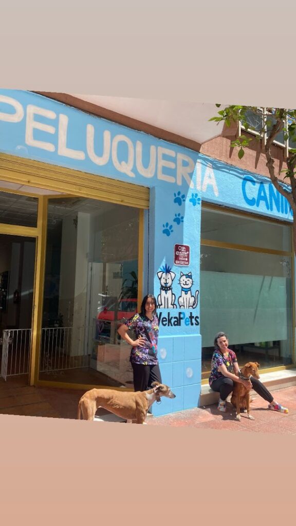 VEKAPETS peluquería canina y felina Almería - Peluquero de mascotas en Almería