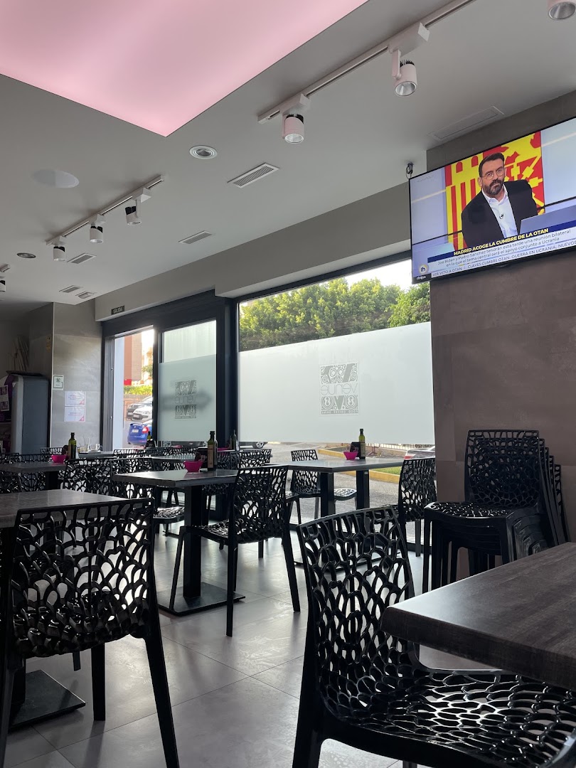 Venue Cafe - Cafetería en Almería