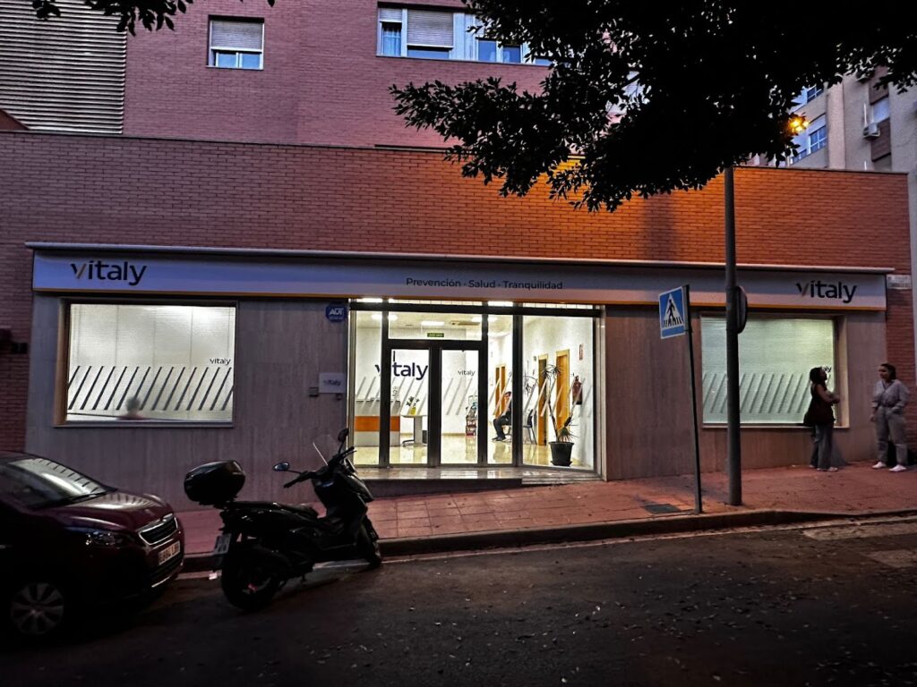 Vítaly - Seguridad y salud ocupacional en Almería