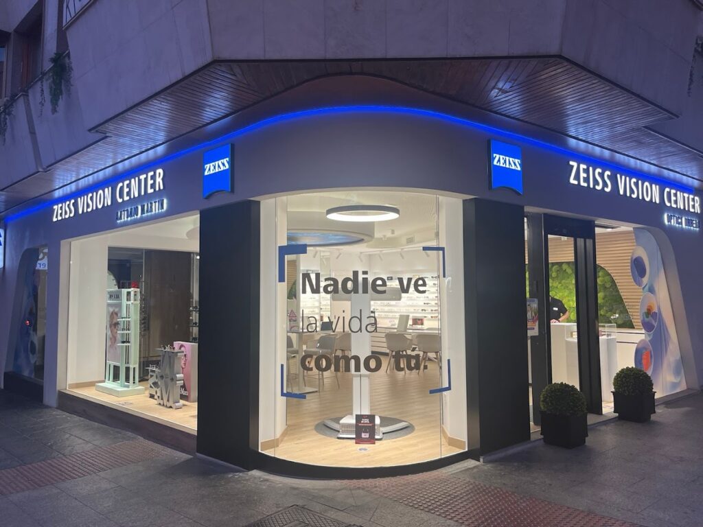 ZEISS VISION CENTER Almería - Óptica en Almería