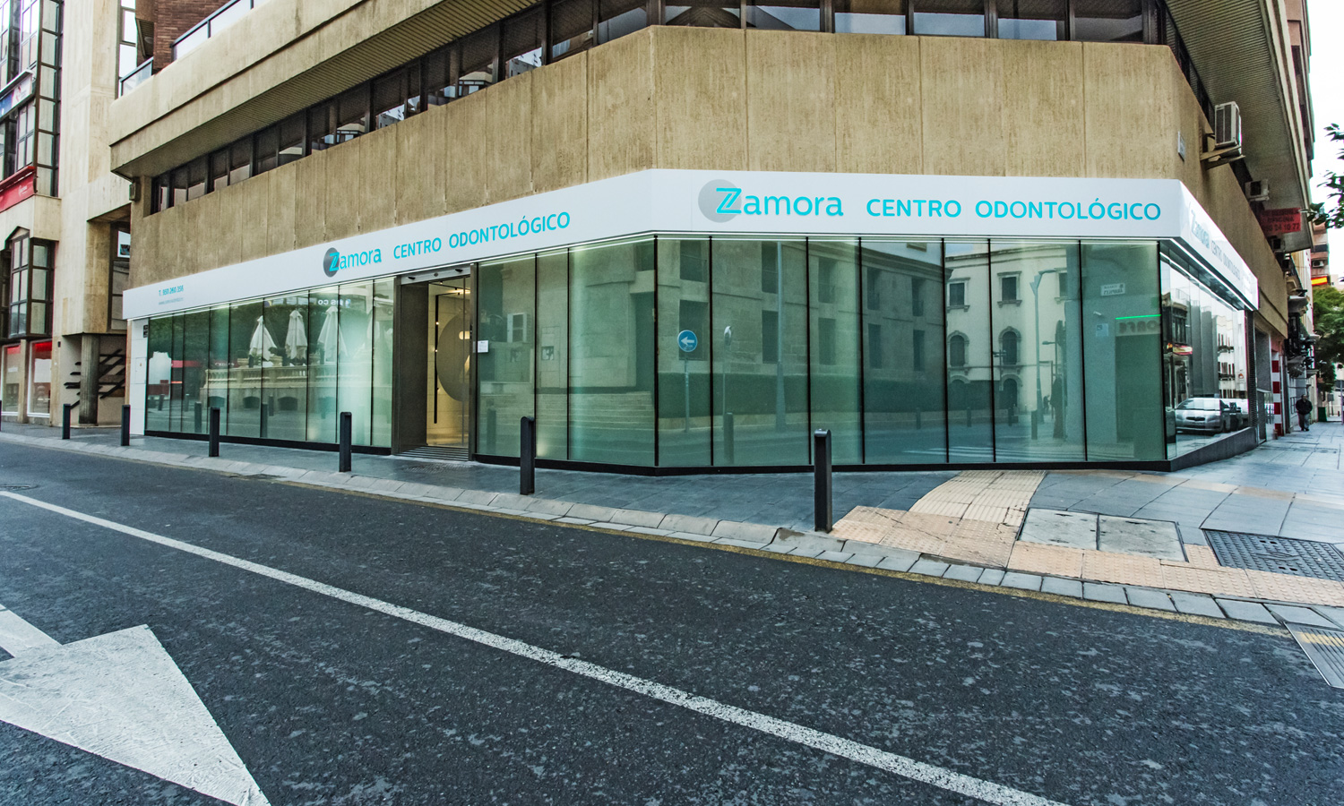 Zamora Centro Odontológico - Clínica dental en Almería