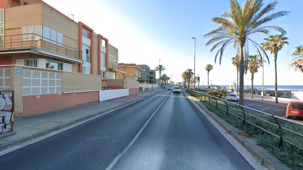 yoga Muladhara - Gimnasio en Almería